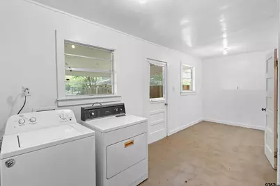 514 W Main St, Henderson, TX 75652 - Photo 25