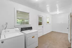 514 W Main St, Henderson, TX 75652 - Photo 25