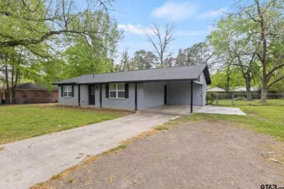 802 Quitman, Pittsburg, TX 75686 - Photo 3