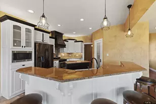 770 Dennard St, Longview, TX 75605 - Photo 9