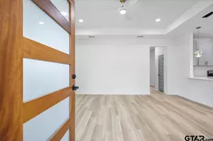 228 S Fenton Ave, Tyler, TX 75702 - Photo 5