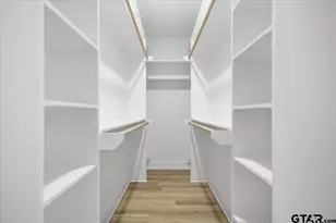 228 S Fenton Ave, Tyler, TX 75702 - Photo 31