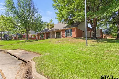 5701 Regents Row, Tyler, TX 75703 - Photo 35