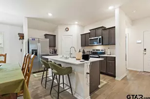 605 River Oaks Ln, Chandler, TX 75758 - Photo 9