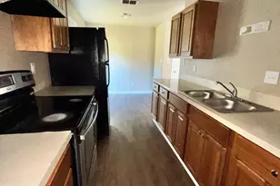 105 Beulah St Unit A, Troup, TX 75789 - Photo 17