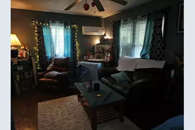 207 Forrest St, Henderson, TX 75654 - Photo 3