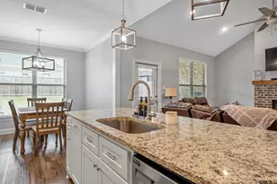 11415 Windsor Pk Dr, Tyler, TX 75709 - Photo 9