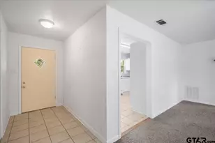 1602 W Duval St, Troup, TX 75789 - Photo 21