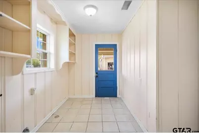 1602 W Duval Street, Troup, TX 75789 - Photo 5