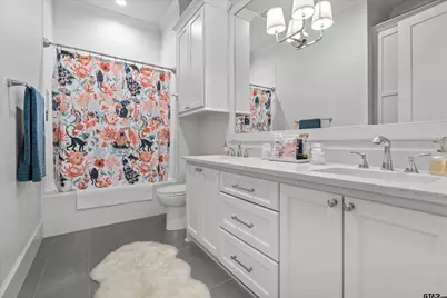 2523 Oak Alley, Tyler, TX 75703 - Photo 27