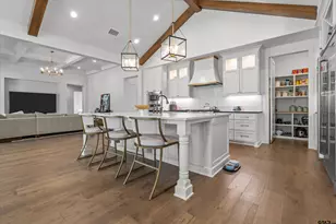 2523 Oak Alley, Tyler, TX 75703 - Photo 9