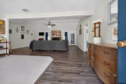 15515 Nell Lynn Ln, Tyler, TX 75707 - Photo 11