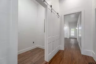 605 E Calvert St, Troup, TX 75789 - Photo 21