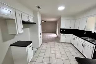 1106 Annette Dr, Longview, TX 75604 - Photo 11