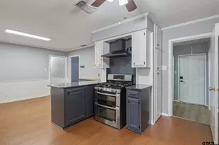 3122 Faith Ln, Tyler, TX 75701 - Photo 11