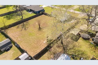 301 Walnut, Chandler, TX 75758 - Photo 11