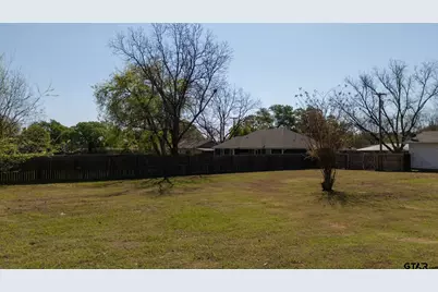301 Walnut, Chandler, TX 75758 - Photo 5