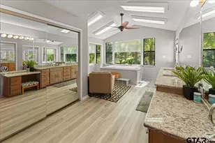 2002 W Lake Dr, Gladewater, TX 75647 - Photo 25