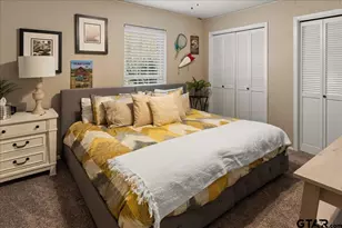 2002 W Lake Dr, Gladewater, TX 75647 - Photo 19