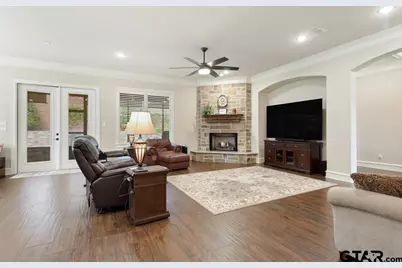 6923 Saint Anthony Drive, Tyler, TX 75703 - Photo 15