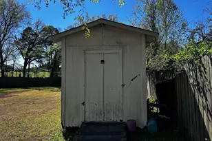 161 Anderson Cr 422, Palestine, TX 75803 - Photo 9