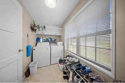 1018 E Fm 1798, Mt Enterprise, TX 75681 - Photo 9