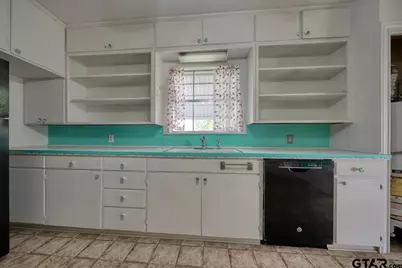 523 W 2nd Street, Tyler, TX 75701 - Photo 21