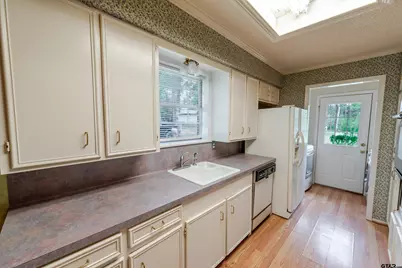 102 King Henry, Scroggins, TX 75480 - Photo 7