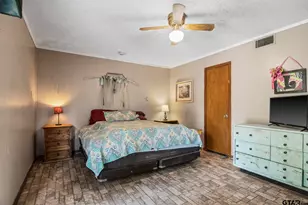 504 E 3rd, Mt Pleasant, TX 75455 - Photo 13