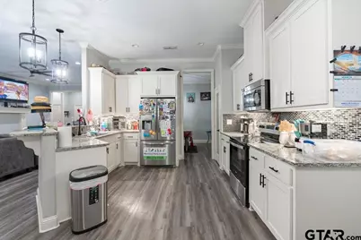 535 S Bolton, Jacksonville, TX 75766 - Photo 9