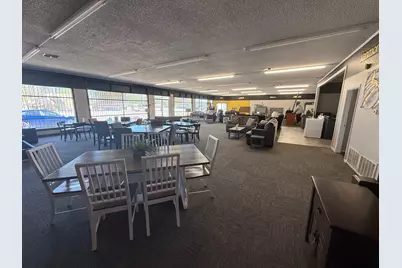1404 W Gentry Pkwy, Tyler, TX 75702 - Photo 5