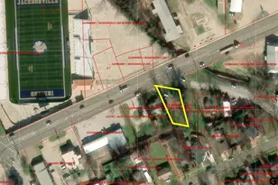 301 Brookside Dr, Jacksonville, TX 75766 - Photo 1