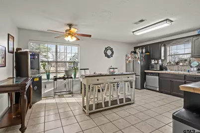 2927 Old Paris Road, Mt Pleasant, TX 75455 - Photo 9