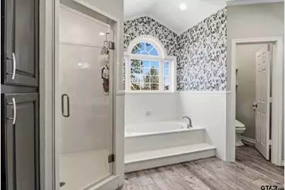 101 Gleneagles Dr, Mt Pleasant, TX 75455 - Photo 17