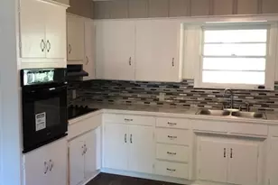 2725 Brentwood Dr, Tyler, TX 75701 - Photo 13