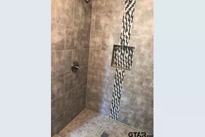 2725 Brentwood Dr, Tyler, TX 75701 - Photo 33