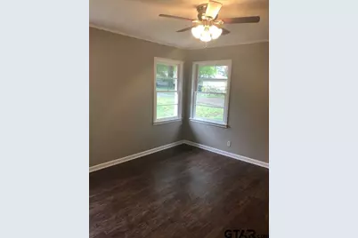 2725 Brentwood Dr, Tyler, TX 75701 - Photo 17