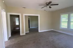 101 Larue St, Athens, TX 75751 - Photo 5