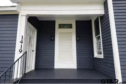 1419 N Sycamore St, Palestine, TX 75801 - Photo 1