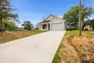 307 S Langham St, Troup, TX 75789 - Photo 13