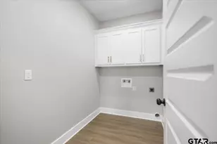 307 S Langham St, Troup, TX 75789 - Photo 11