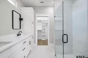 307 S Langham St, Troup, TX 75789 - Photo 17