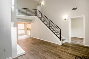 5811 Hollytree, Tyler, TX 75703 - Photo 5