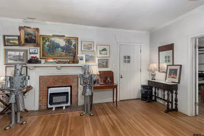 702 E North St, Kilgore, TX 75662 - Photo 1