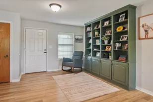 210 Pat Dr, Mineola, TX 75773 - Photo 5