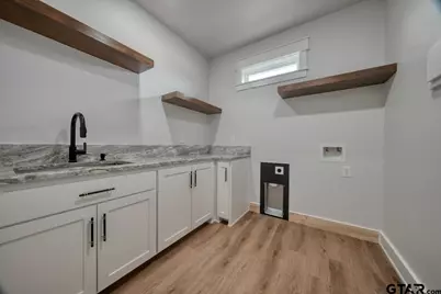 19383 Ridge Point Circle, Lindale, TX 75771 - Photo 21