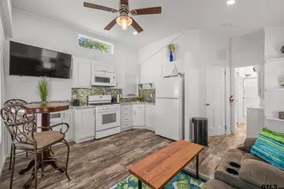 905 Cr 4914, Ben Wheeler, TX 75754 - Photo 27