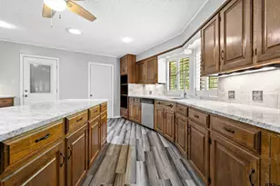 1821 Azalea St, Gilmer, TX 75644 - Photo 9