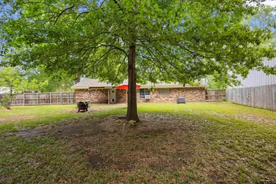 607 Beverly Drive, Carthage, TX 75633 - Photo 11