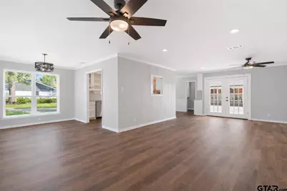 1025 Clyde Drive, Tyler, TX 75701 - Photo 5